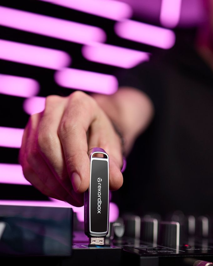 Giveaway image