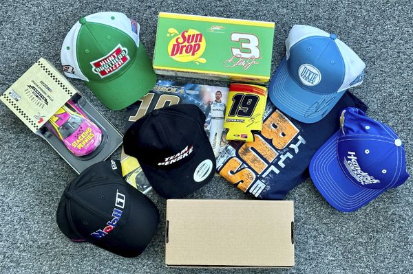 Giveaway image 1