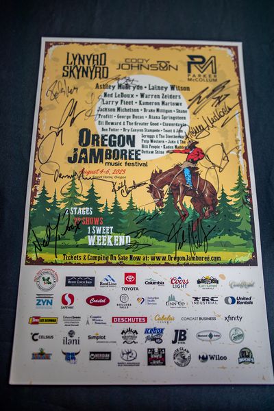 Giveaway image 2